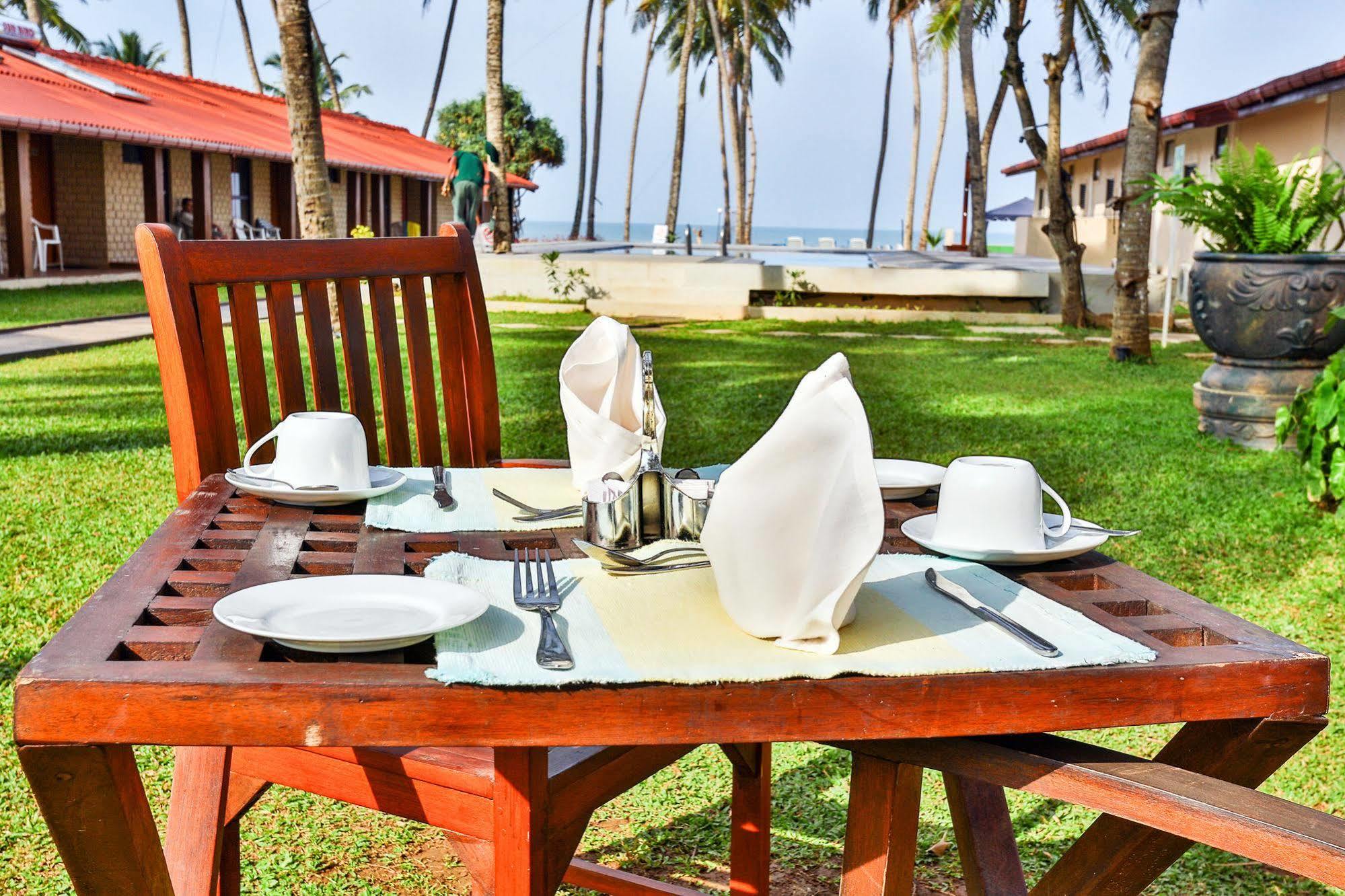 Amagi Beach - Secluded Slice Of Paradise Marawila Esterno foto